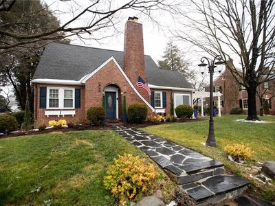 802 1st Ave, Farmville, VA, 23901