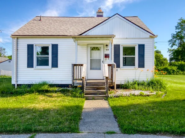 49 Fessenden St, Mount Clemens, MI 48043