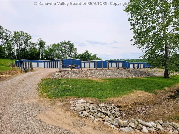 5845 Sandhill Rd, Pt Pleasant, WV 25550