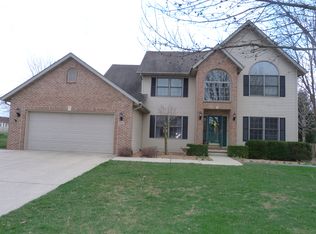 4004 Surry Place Ln, Springfield, IL 62711