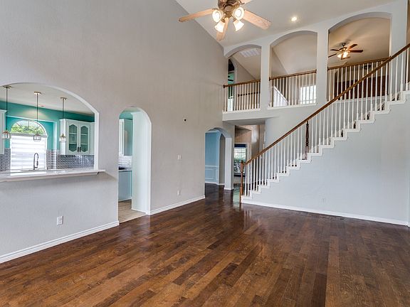 3rd image of 5029 Woodmeadow Dr