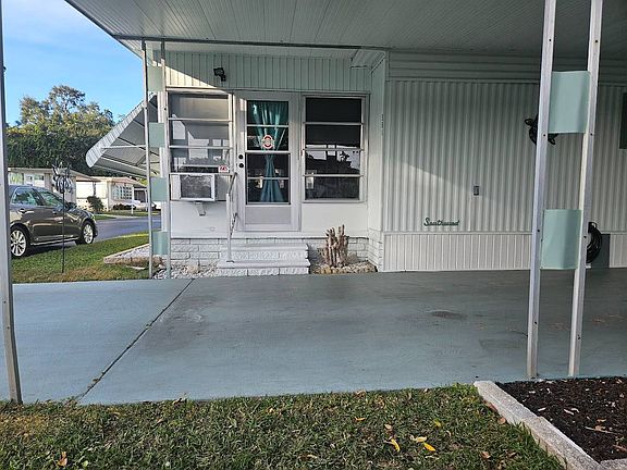 2nd image of 435 16th Ave SE Lot 561