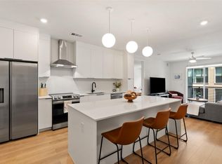 1701 Simond Ave UNIT 305, Austin, TX 78723