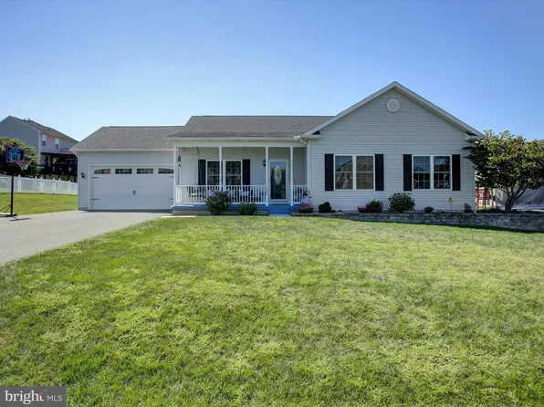 11355 Viking Ave, Waynesboro, PA 17268
