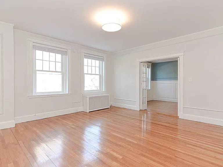 25 Green St #1 — Photo 8