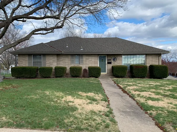 4525 S Fremont Rd, Independence, MO 64055