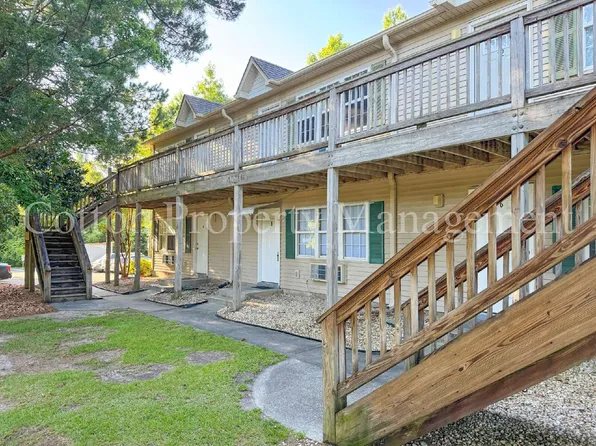 4516 Greentree Rd, Wilmington, NC
