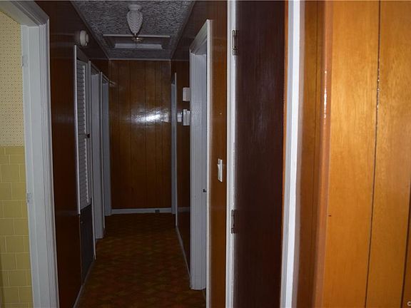 4th image of 3113 Sussex Dr