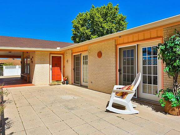 4th image of 103 Medio Vista Dr