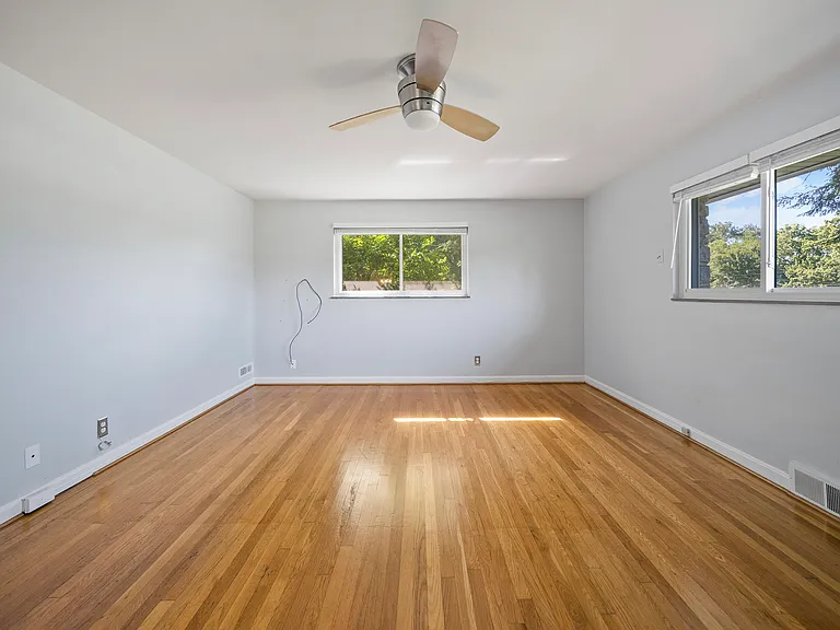 7829 Concord Hills Ln — Photo 16