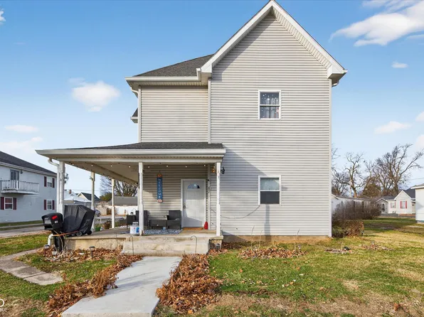 652 N Gentry St, Frankfort, IN 46041