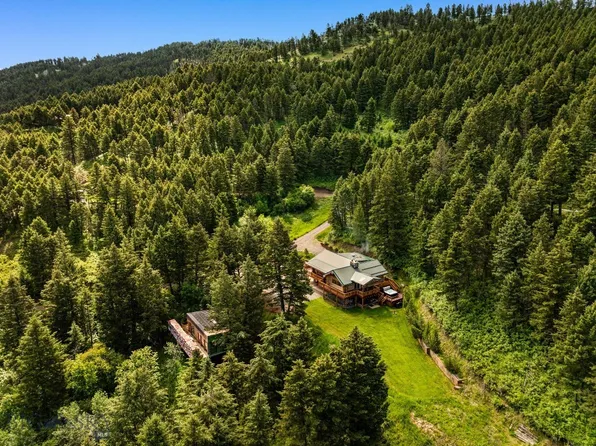 78 Lake Dr, Livingston, MT 59047