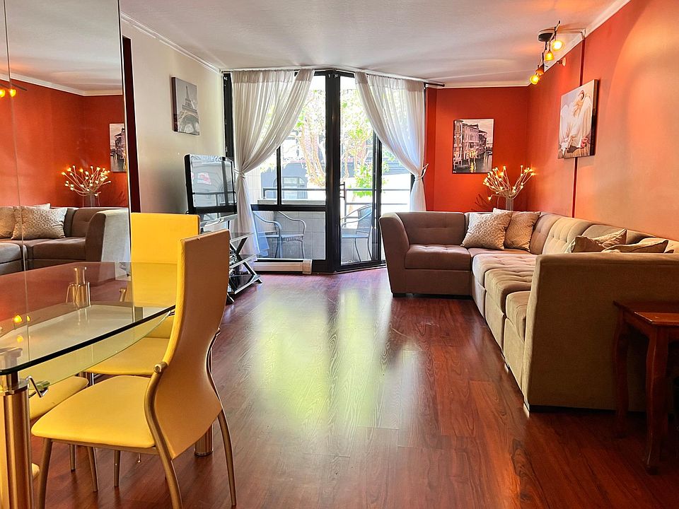 1st image of 900 Bush St APT 109