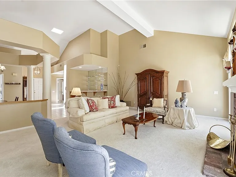4 Tremount Way — Photo 8