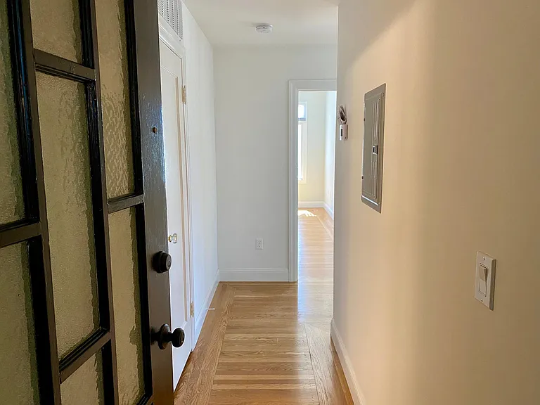 2345 Cabrillo St #1 — Photo 2