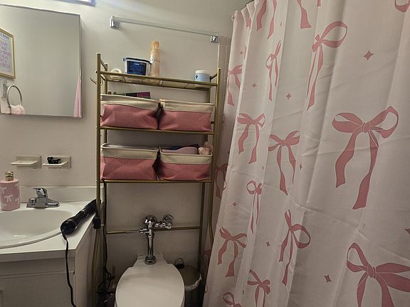 3rd image of 504 W 110th St #1O