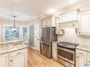 4305 Natchez Dr SE, Huntsville, AL 35801