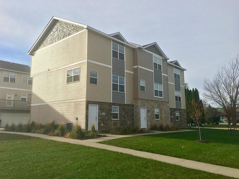 1st image of 1305 S G Ave Unit 30