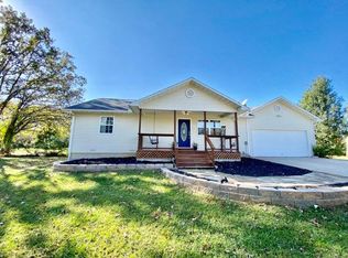 2425 Private Road 2015, West Plains, MO 65775