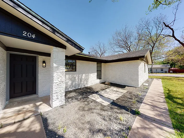 204 Tower Dr — Photo 23