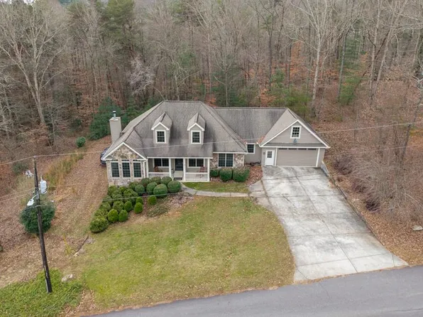 141 Gartrell St, Ellijay, GA 30540