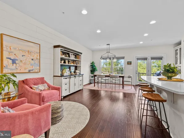 4214 Skyview, Baltimore, MD 21211