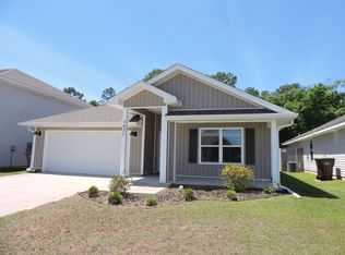 5427 Peach Dr, Pace, FL 32571