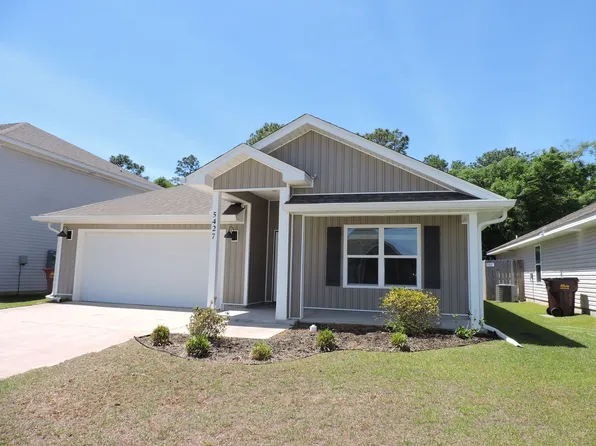 5427 Peach Dr, Pace, FL 32571