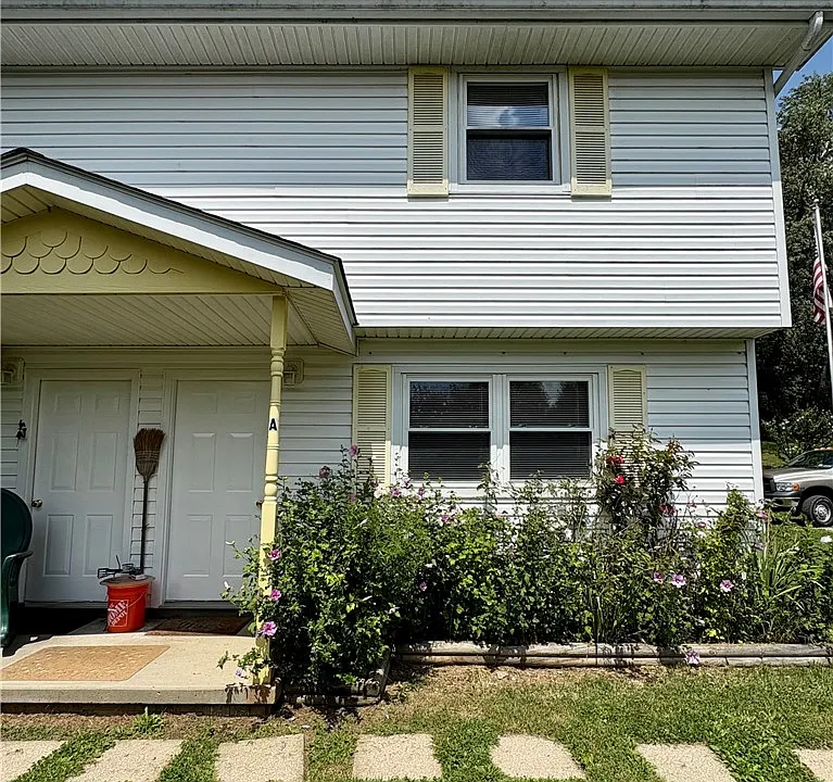 216 Pleasantview Dr