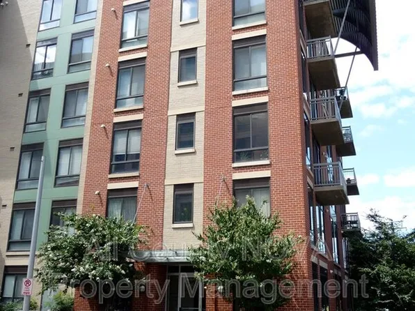 1200 N Hartford St APT 212, Arlington, VA 22201