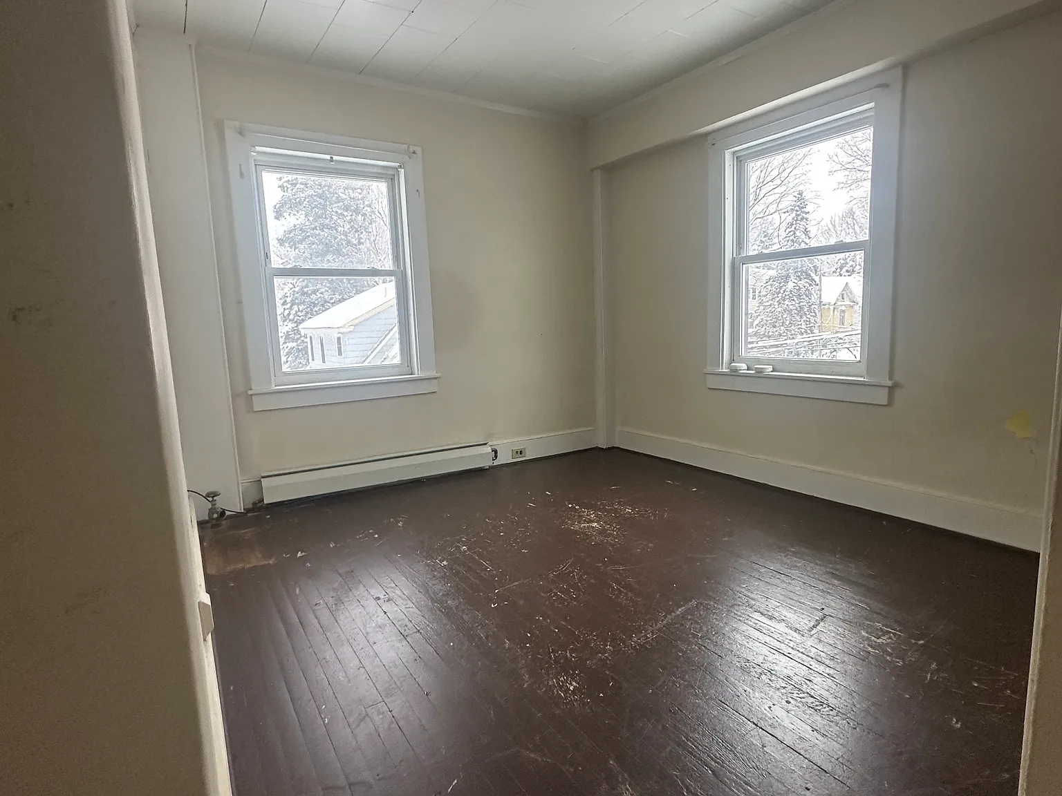 30 Leroy St — Photo 2