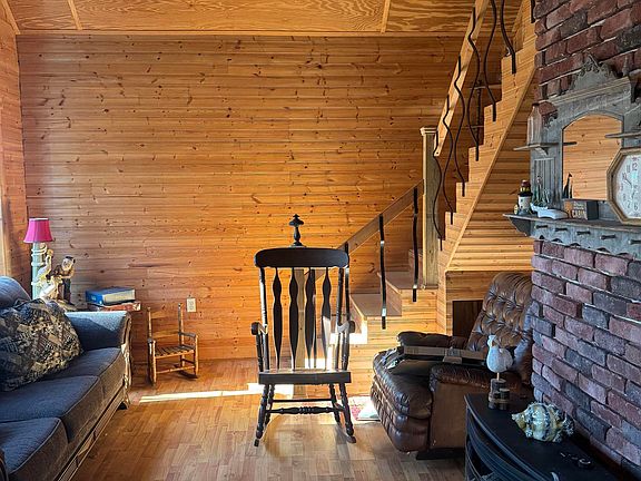 5th image of 283 County Road 2012