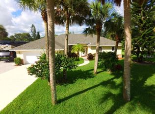902 S Fleming St, Sebastian, FL 32958