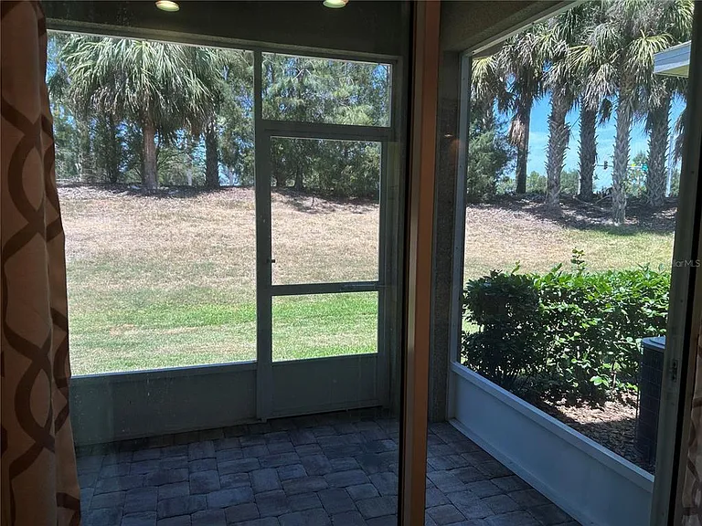 12463 Trailhead Dr — Photo 11