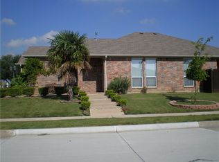 5950 Mountain Home Ln, Fort Worth, TX 76131