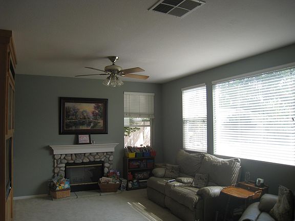 5th image of 2698 W Canyon Ave