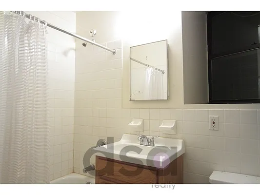 Rented by DSA Realty | media 26