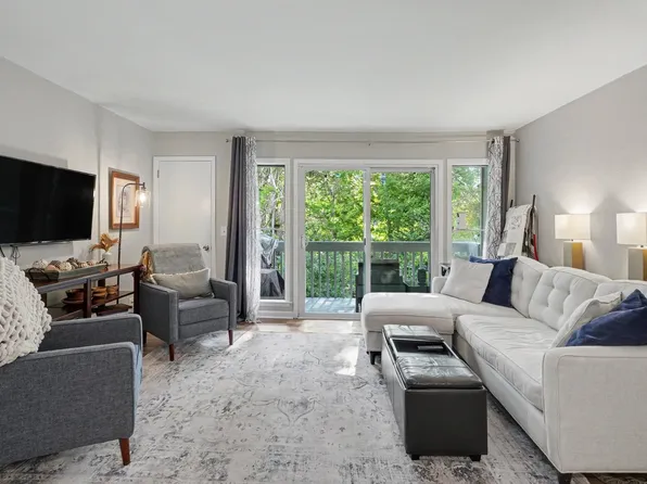 21 Vaughns Gap Rd APT 149, Nashville, TN 37205