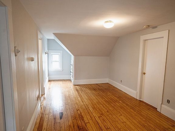 3rd image of 315 Lafayette St #3