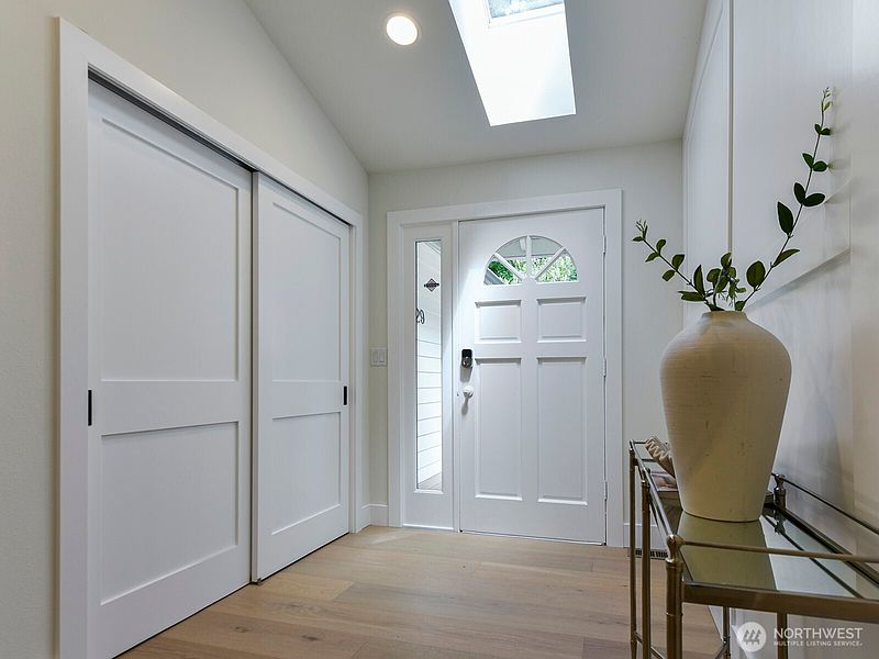 4th image of 8529 29th Avenue NW