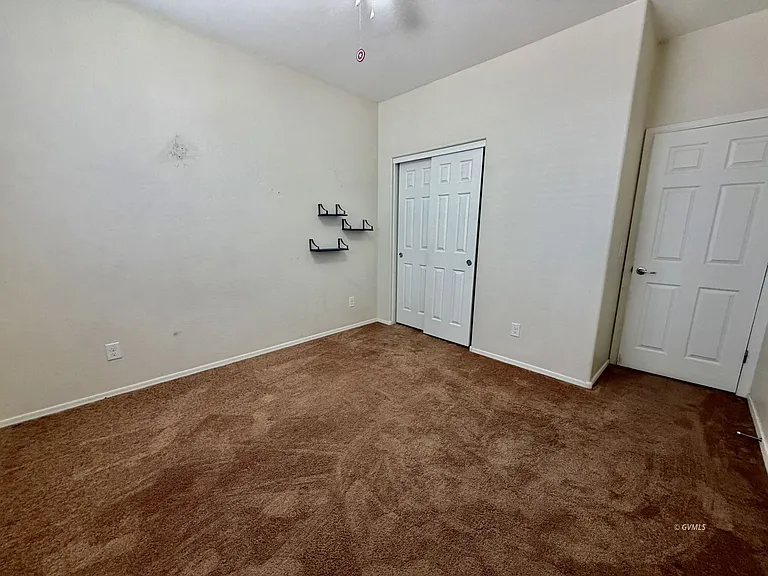 1721 N Eloisa Ln — Photo 24
