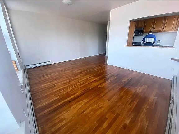 4th image of 279 Nostrand Ave