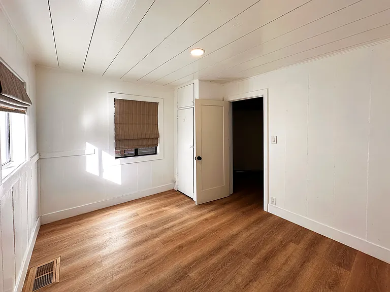 Bedroom2