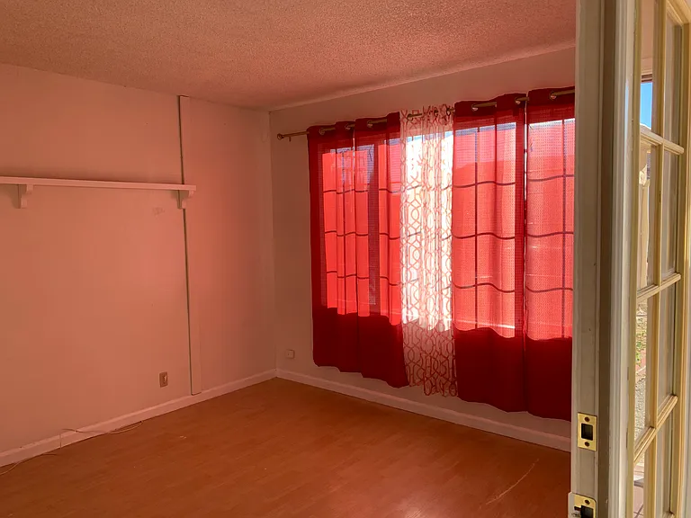 481 Gemma Dr — Photo 3