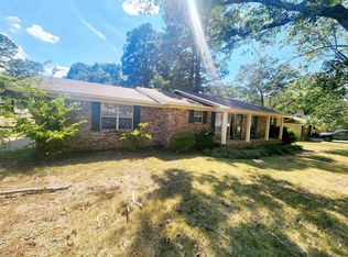 1624 Oakwood Cir, Malvern, AR 72104