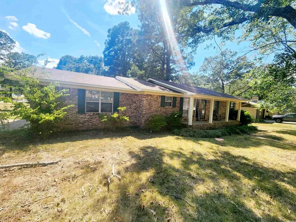 1624 Oakwood Cir, Malvern, AR 72104