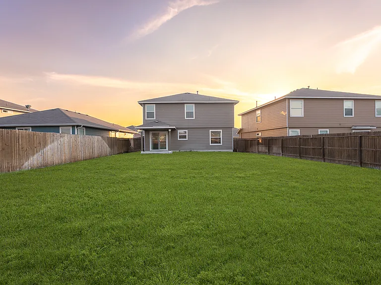 345 Perch Horizon — Photo 2