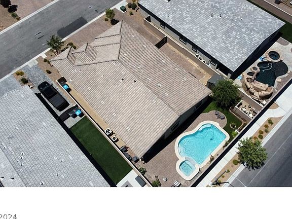 5th image of 4358 Plumeria Mist St