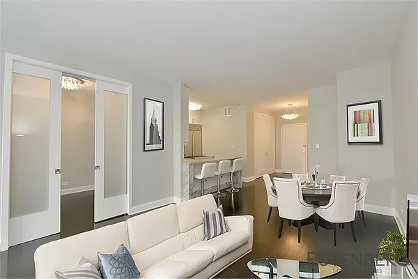 Sold by R New York | media 1