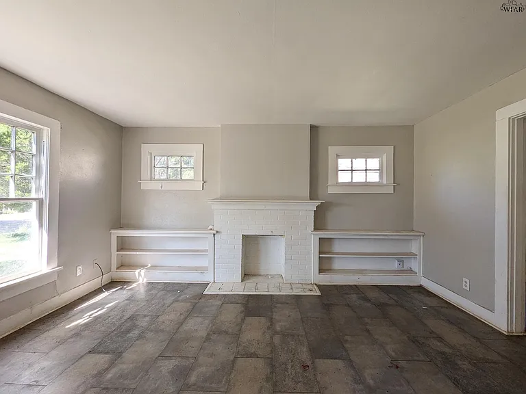 1706 McGregor Ave — Photo 8